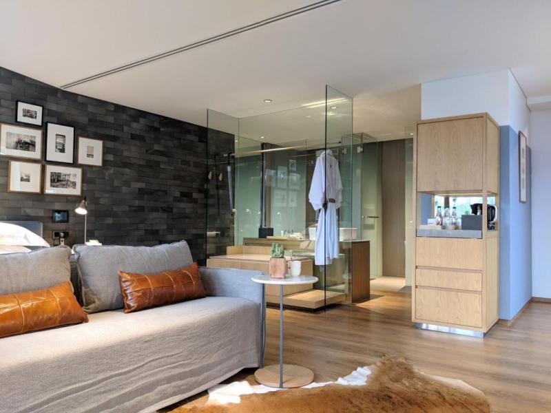 Ad Lib Bangkok