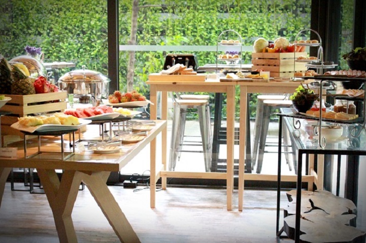Ad Lib Bangkok
