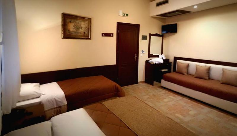 Filippion Hotel 