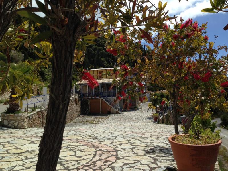 Politia Hotel