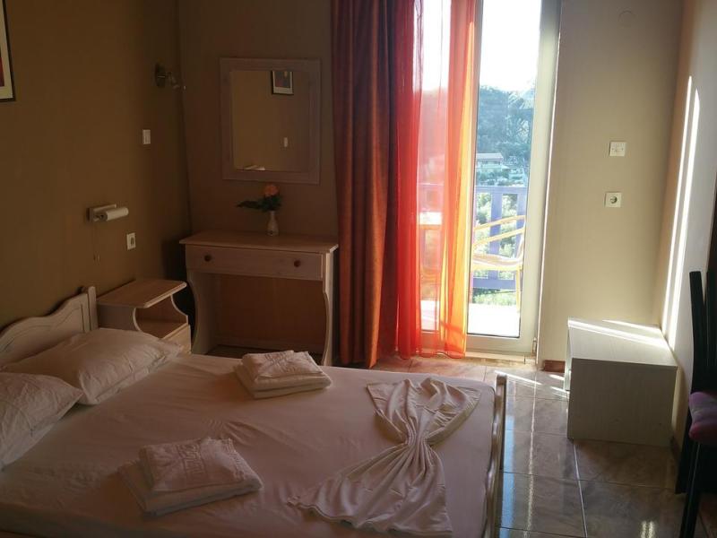 Politia Hotel