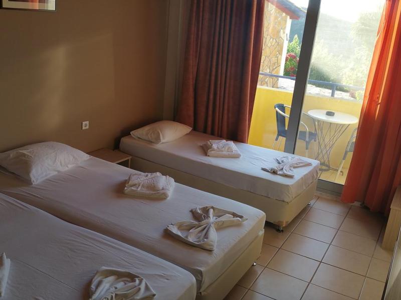 Politia Hotel