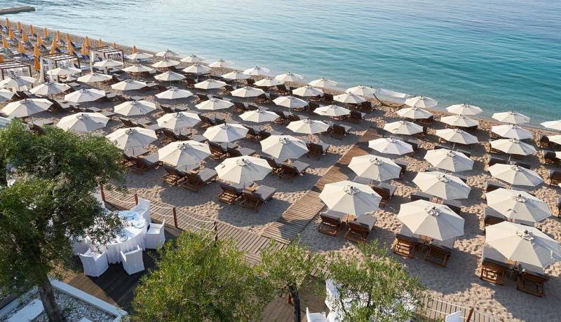 Lichnos Beach Hotel & Suites