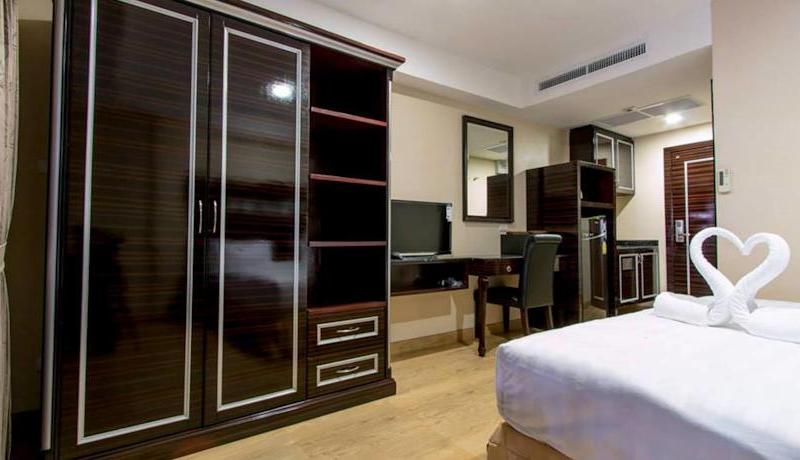 Land Royal Residence