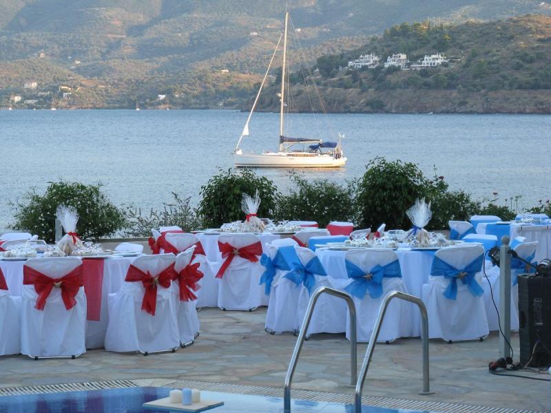 Golden View Beach Hotel