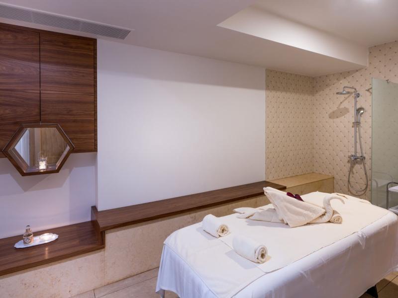 Elinotel Sermilia Resort