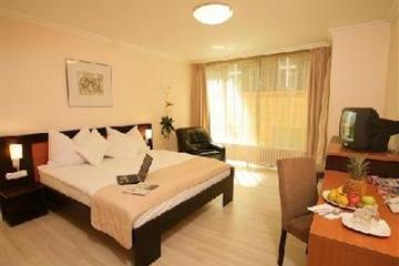 Отель Ambra Hotel Венгрия, Будапешт, фото 2