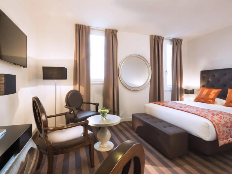 Executive Hotel