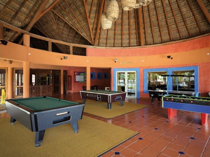 Barcelo Maya Colonial