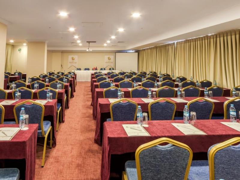 Golden Way Giyimkent