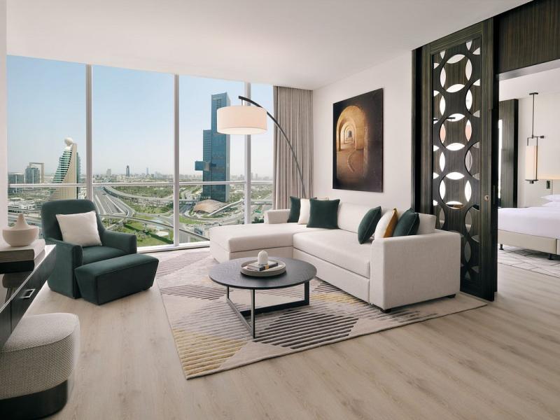 Sheraton Grand Hotel