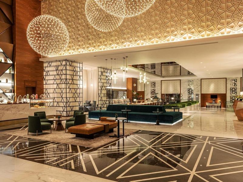 Sheraton Grand Hotel