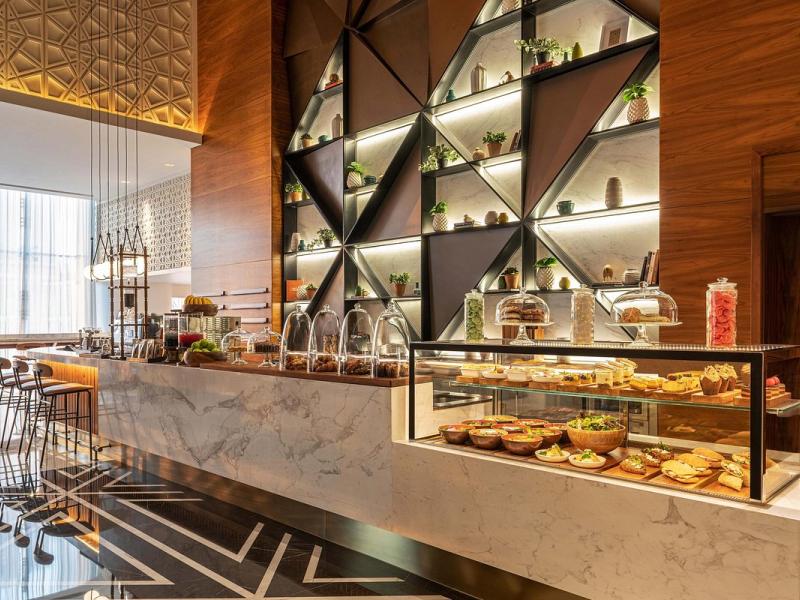 Sheraton Grand Hotel