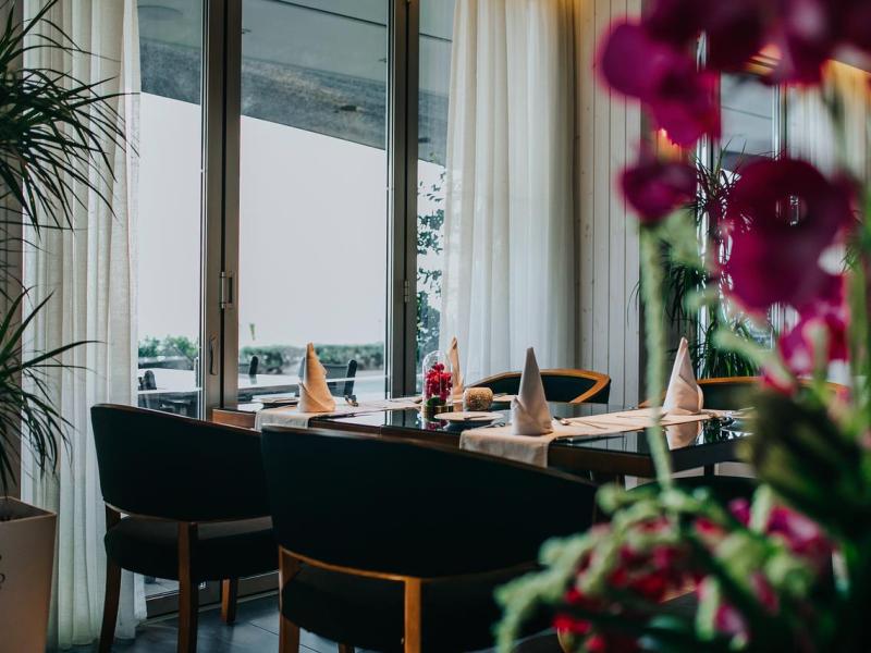 The Ciao Stelio Deluxe Hotel