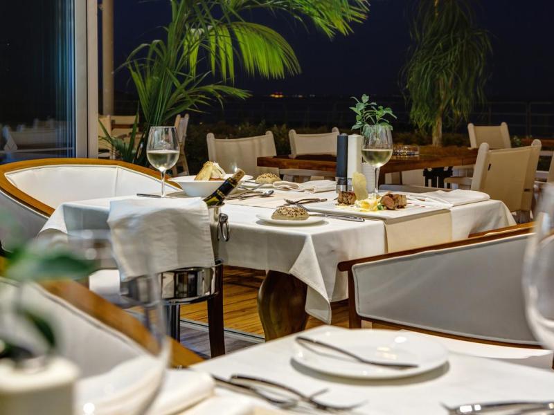 The Ciao Stelio Deluxe Hotel