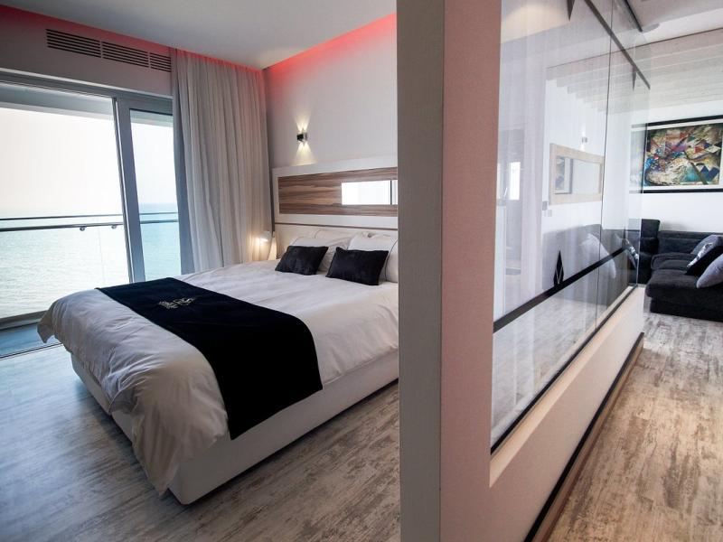 The Ciao Stelio Deluxe Hotel