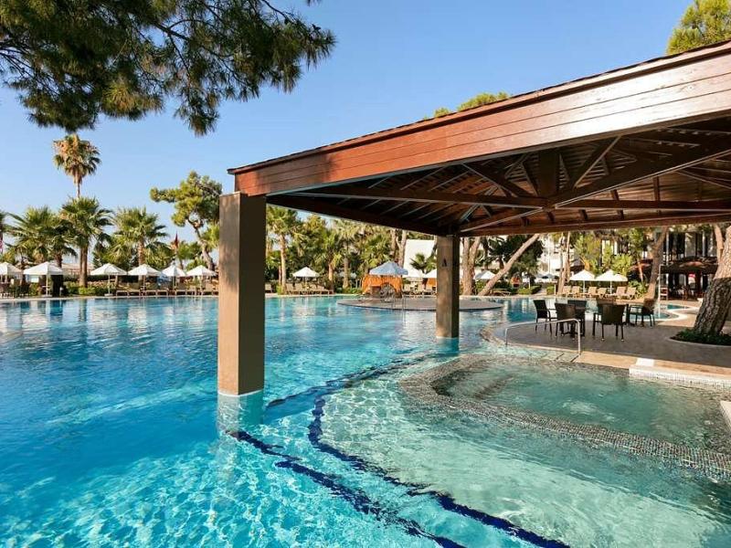 Seven Seas Hotel Life