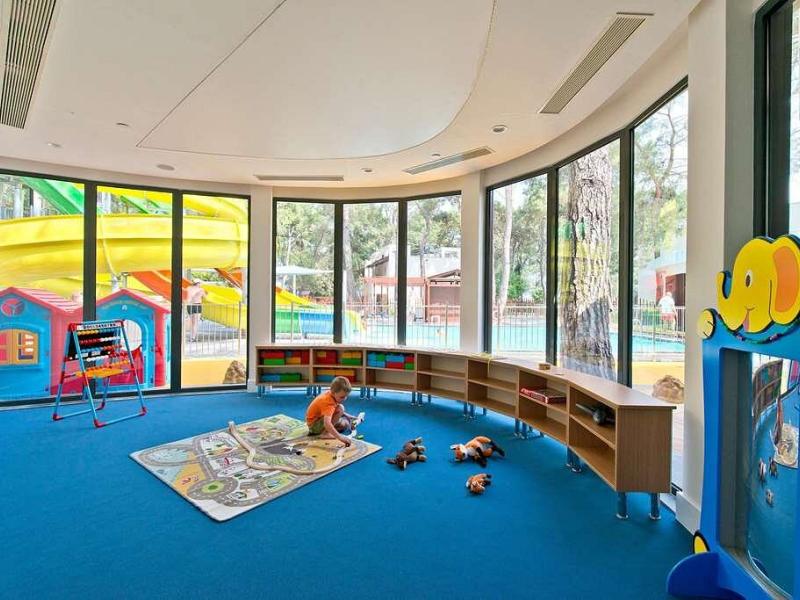 Seven Seas Hotel Life