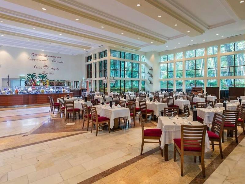 Seven Seas Hotel Life