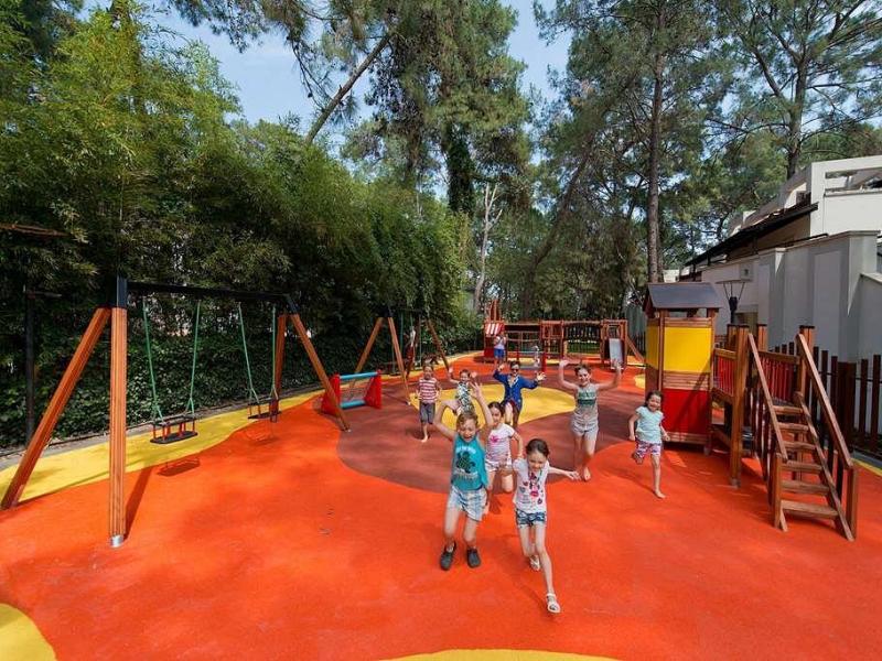 Seven Seas Hotel Life