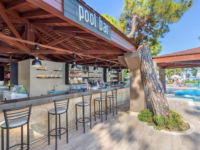 Seven Seas Hotel Life