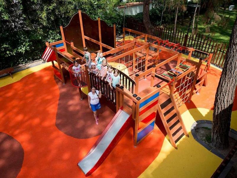 Seven Seas Hotel Life