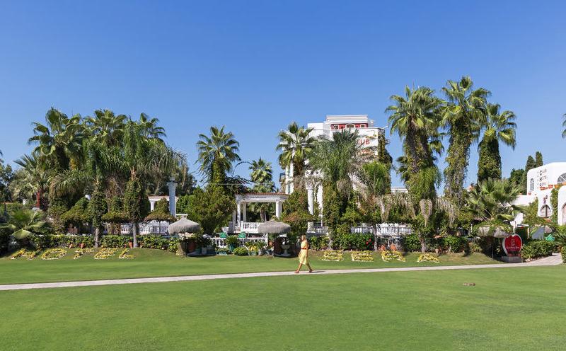 Club Hotel Sera Deluxe