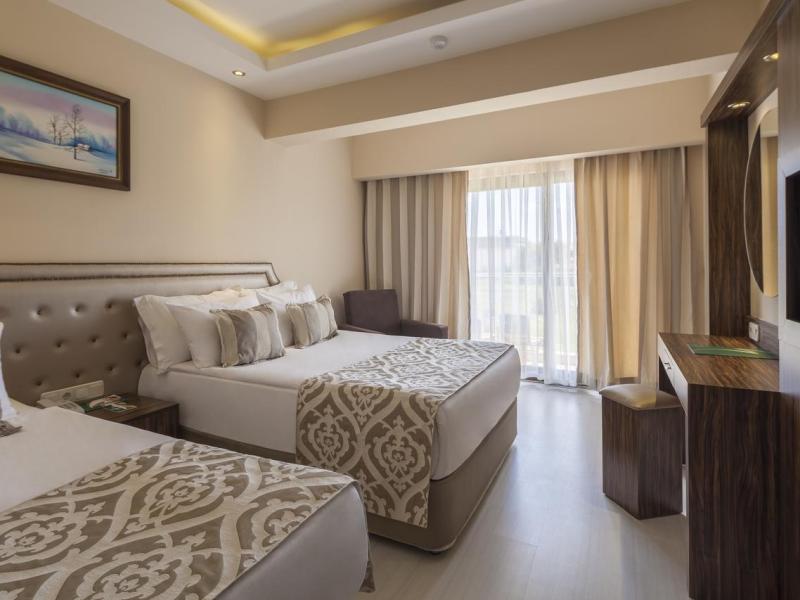 Club Hotel Turan Prince World