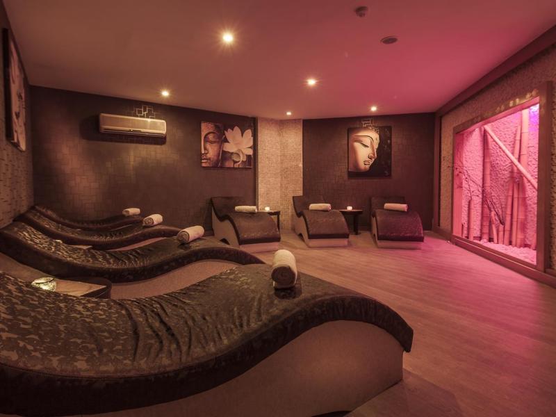 Club Hotel Turan Prince World