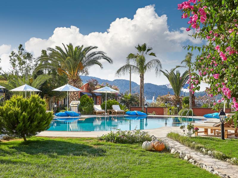 Fi Light Solto Boutique Beach Hotel