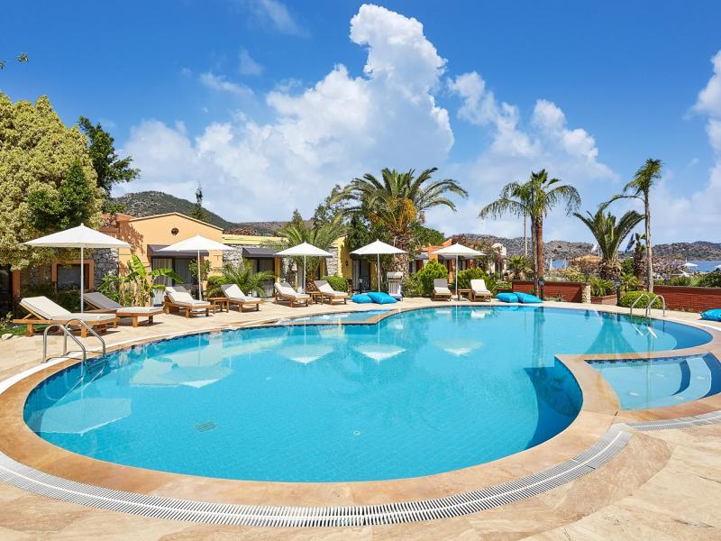 Fi Light Solto Boutique Beach Hotel