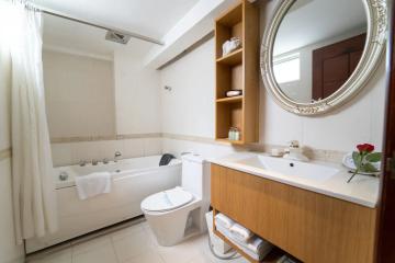 Отель The White Hotel 8A Thai Van Lung Вьетнам, Хошимин, фото 9