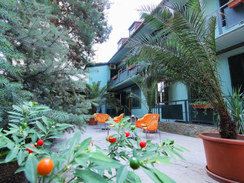Batesta Hotel 
