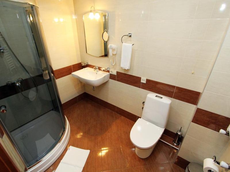 Batesta Hotel 