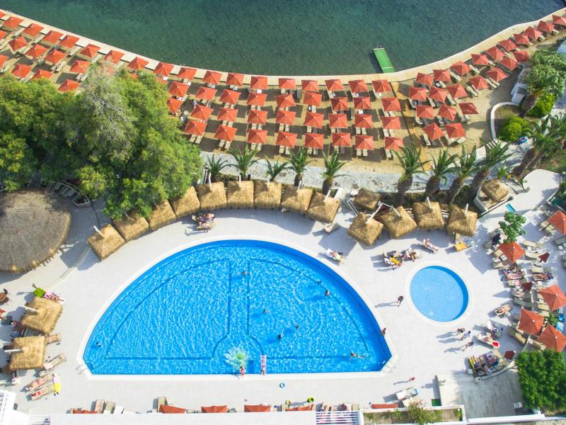 Kadikale Resort
