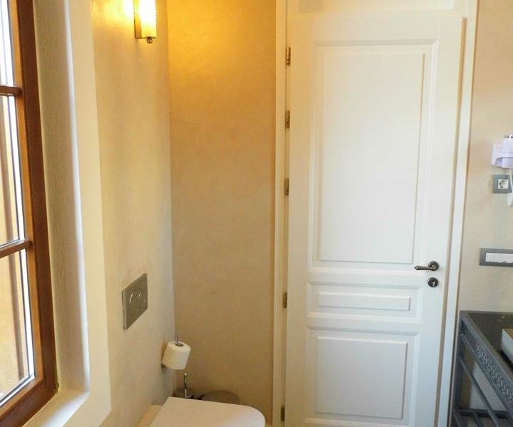 Ambassadors Residence Boutique Hotel