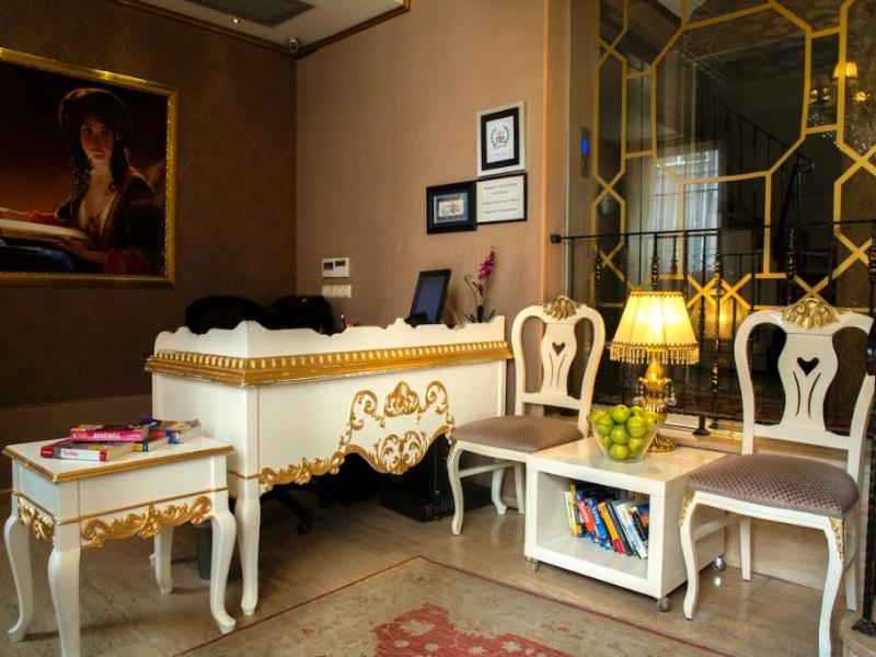 The Sultans Royal Hotel