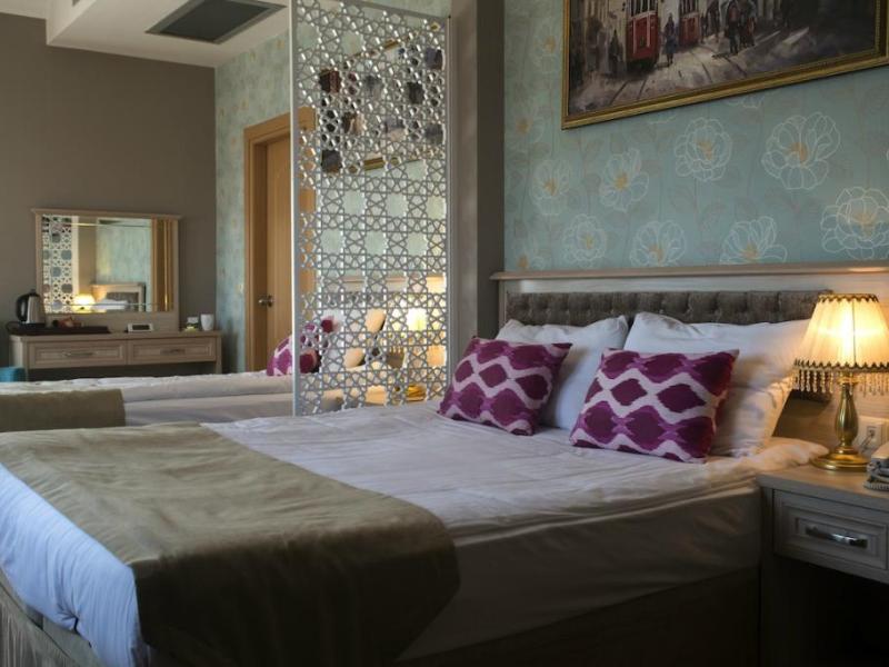 The Sultans Royal Hotel