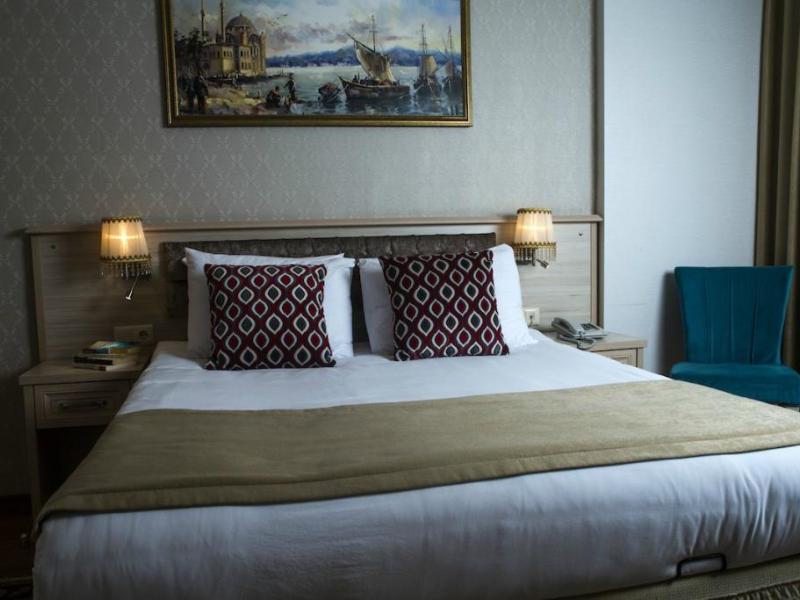 The Sultans Royal Hotel