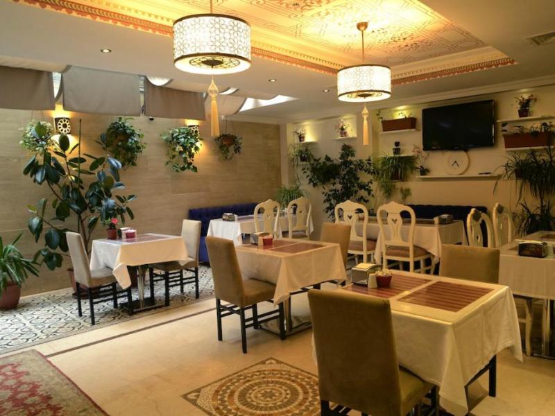 The Sultans Royal Hotel