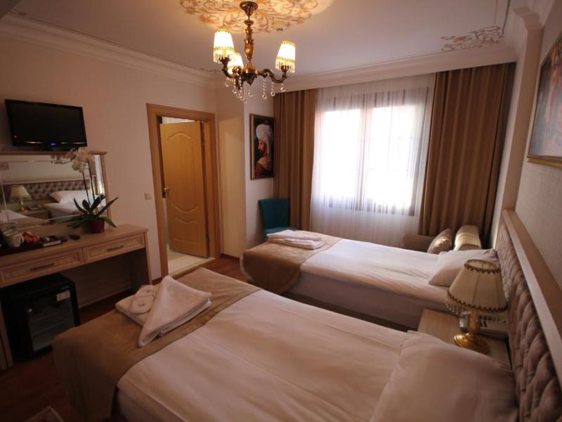 The Sultans Royal Hotel