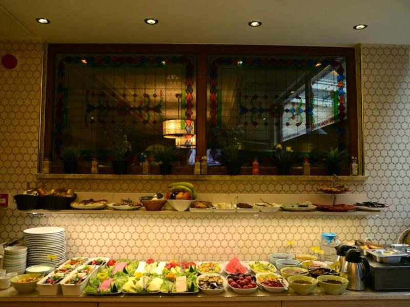 The Sultans Royal Hotel