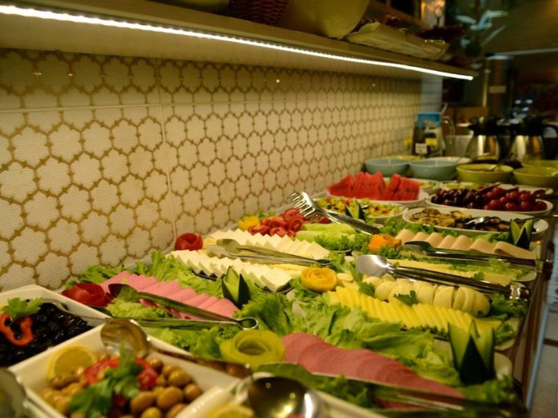 The Sultans Royal Hotel