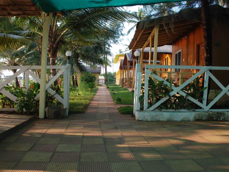 Sea Paradise Beach Cottages