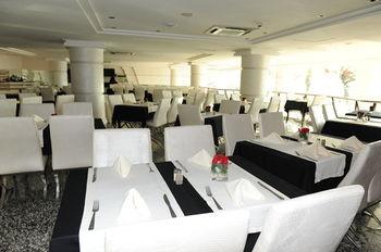 Le Zenith Hotel & Spa