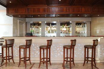 Le Zenith Hotel & Spa