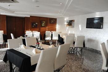 Le Zenith Hotel & Spa