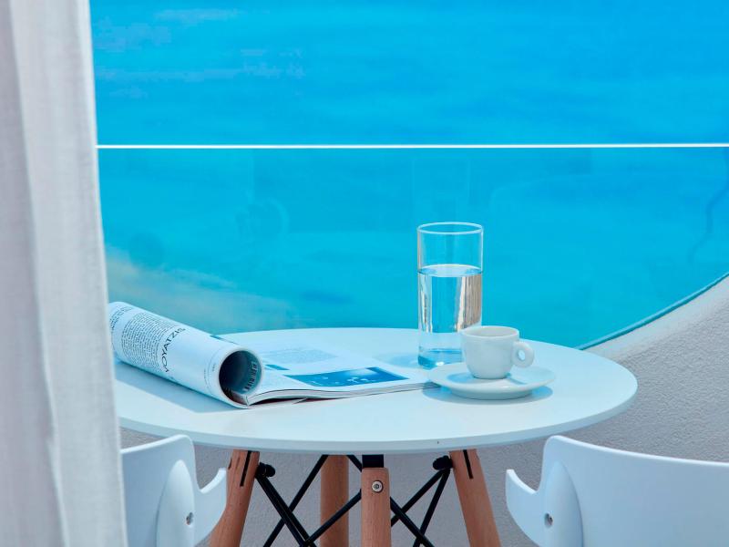 Absolut Mykonos Suites & More