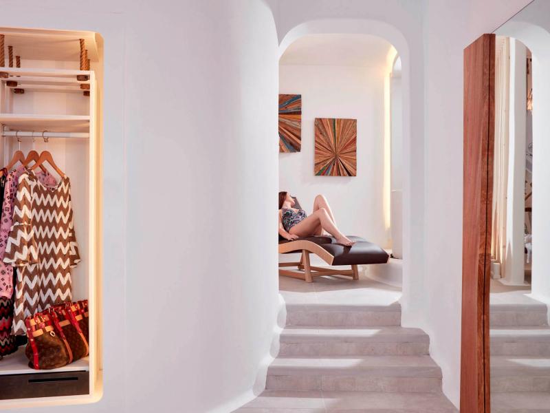 Absolut Mykonos Suites & More