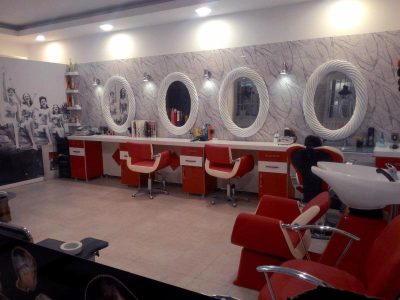 Port River Hotel & Spa